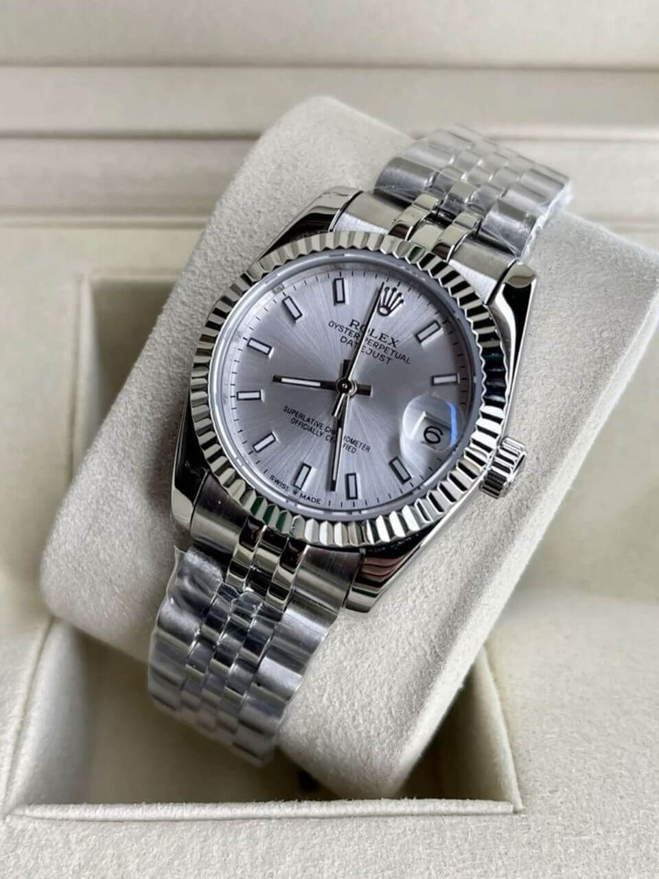 Luxury Watch Inspired by Iconic Designs