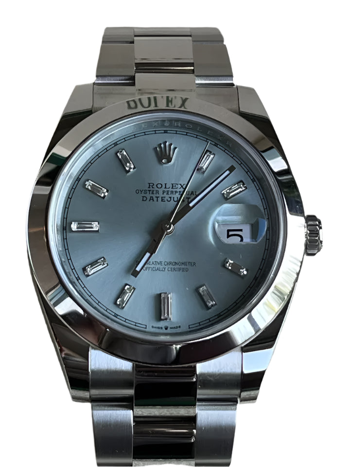 Luxury Watch Inspired by Iconic Designs